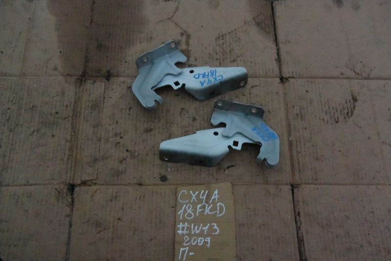 Петля капота Mitsubishi Lancer CX4A