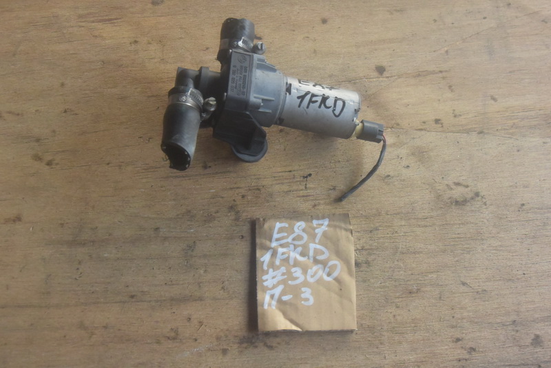 Помпа BMW 1-series E87