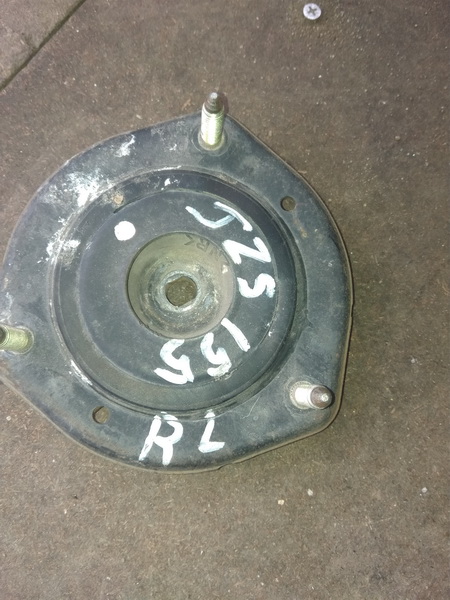 Опора стойки Toyota Crown JZS155