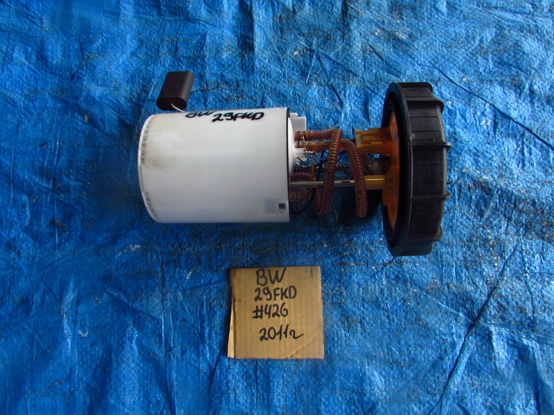 Топливный насос Volvo V70 BW