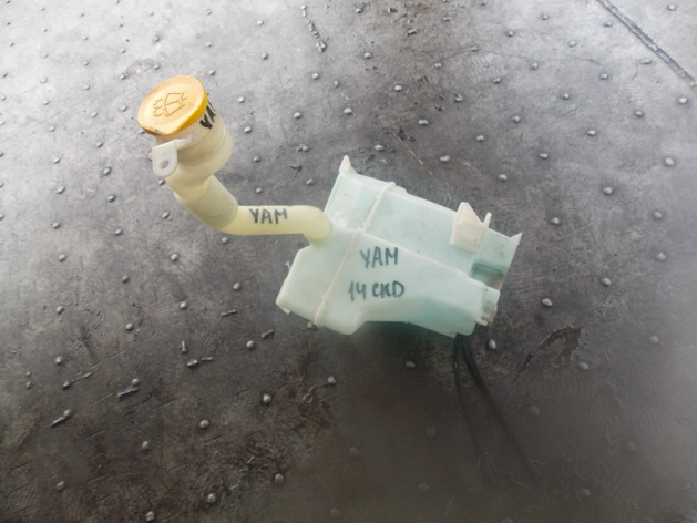 Бачок стеклоомывателя Subaru Exiga YAM