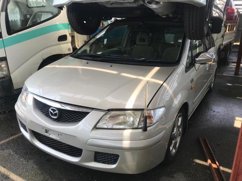 Mazda Premacy CP8W