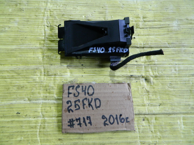 Камера Volvo S60 FS40