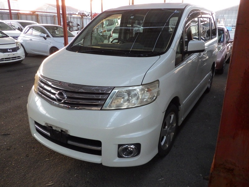 Nissan Serena CC25