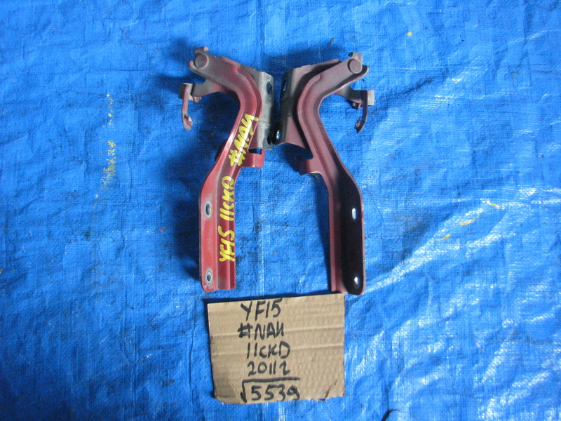 Петля капота Nissan Juke YF15