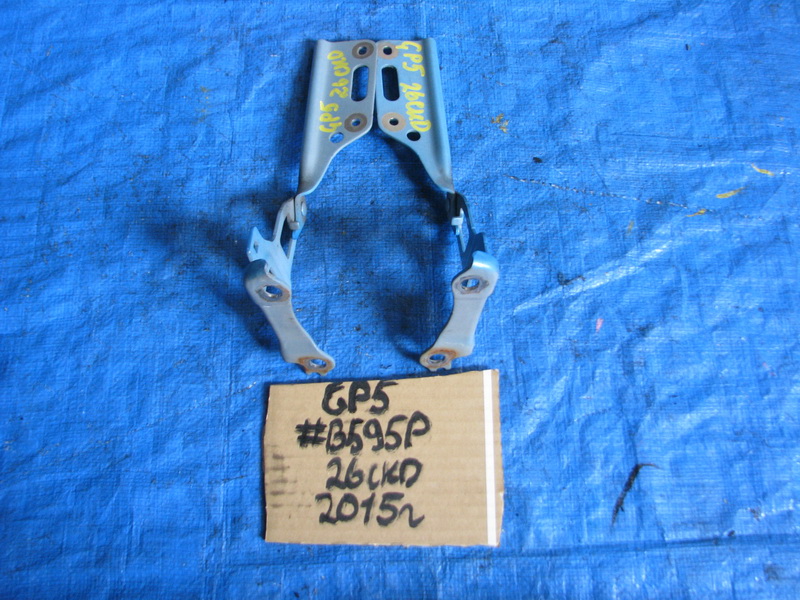 Петля капота Honda Fit GP5