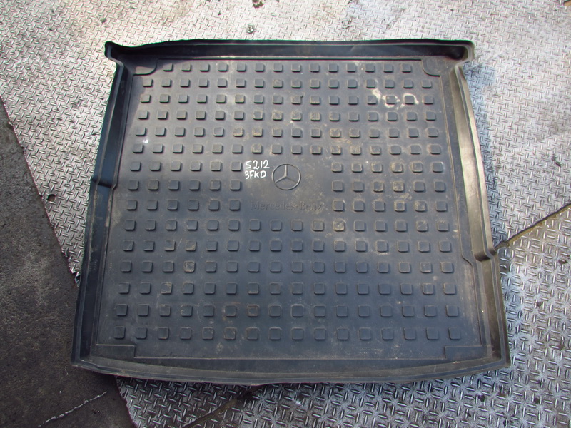 Коврик багажника Mercedes-benz E-class S212