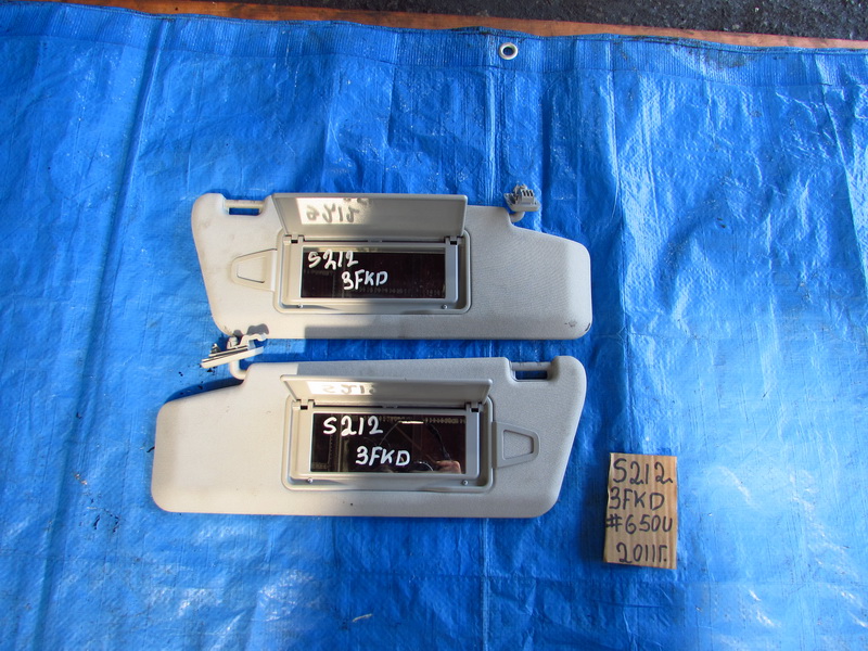 Козырек солнцезащитный Mercedes-benz E-class