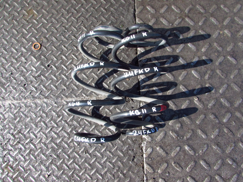 Пружина Nissan Bluebird Sylphy