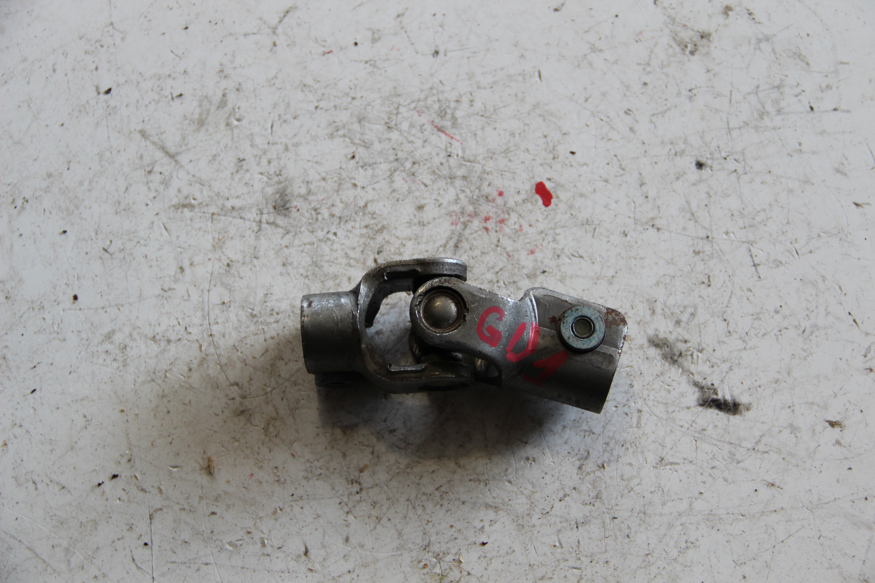 Рулевой карданчик Honda Civic EU1