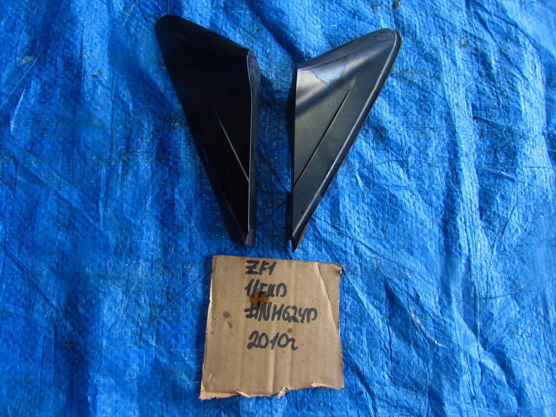 Заглушка на крыло Honda Cr-z