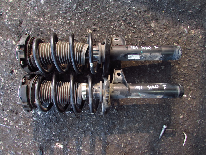 Стойка Volkswagen Sharan