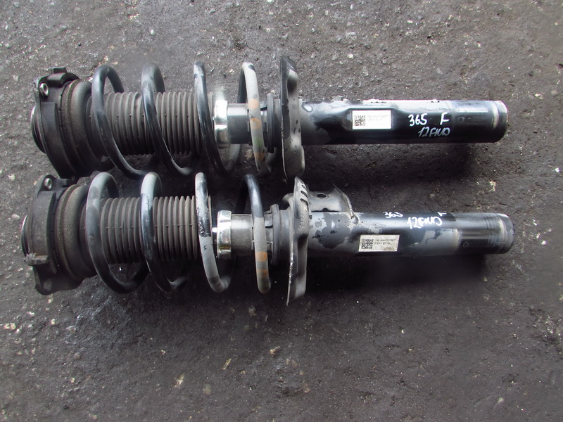 Стойка Volkswagen Passat 365