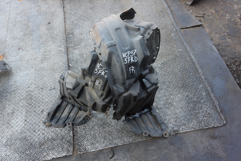 Подкрылок Toyota Probox NCP51