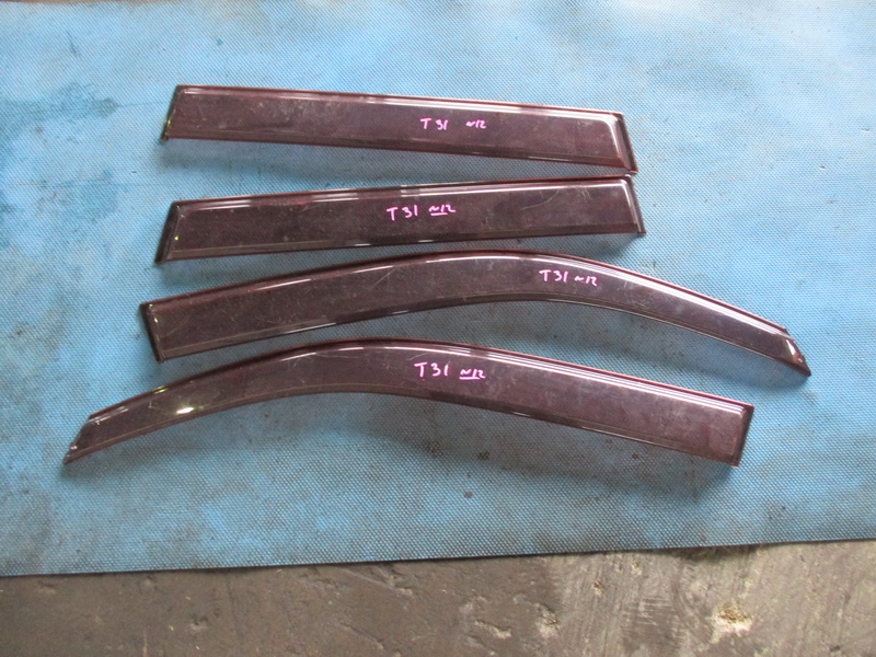 Ветровики Nissan X-Trail