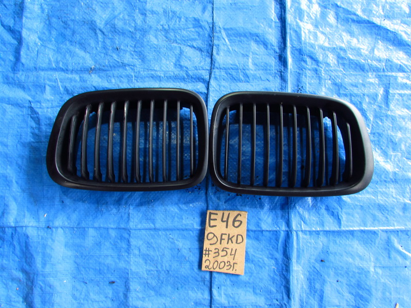 Решетка радиатора BMW 3-series E46