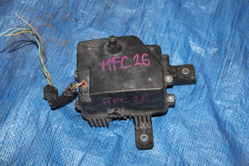 Блок предохранителей Nissan Serena HFC26