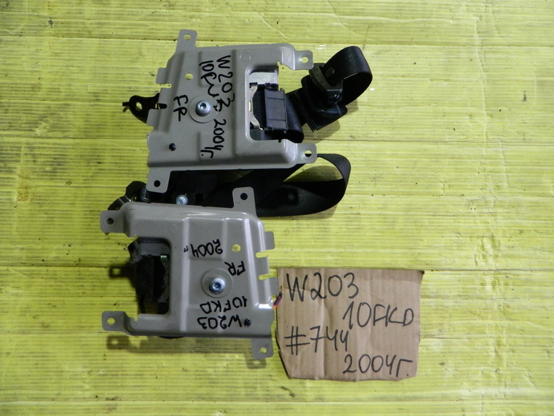 Ремень безопасности Mercedes-benz C-class