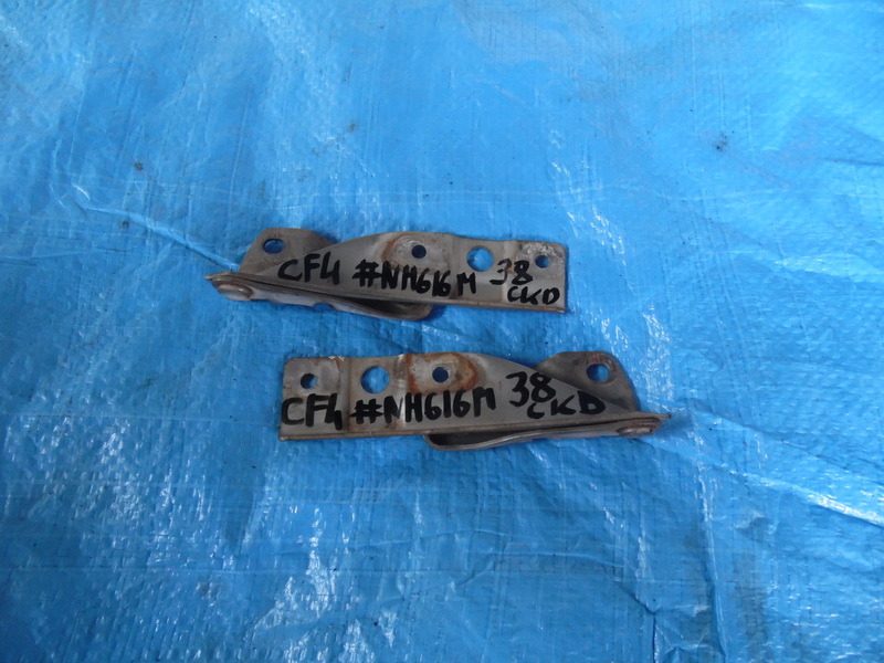 Петля капота Honda Accord CF4