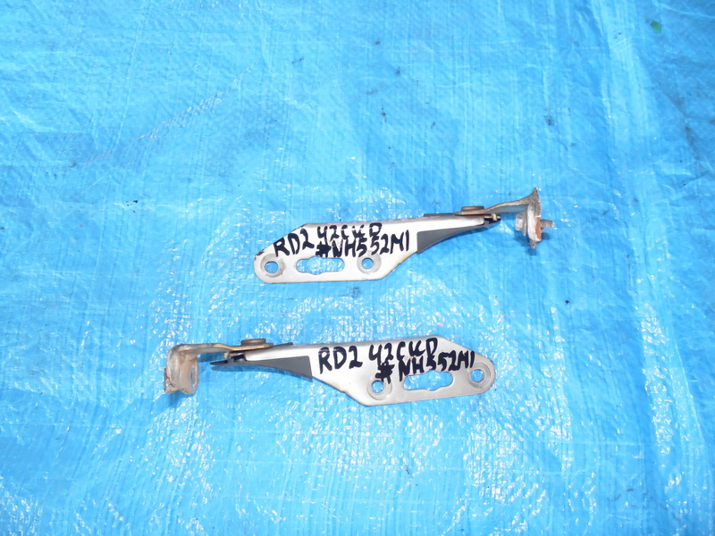 Петля капота Honda CR-V RD2