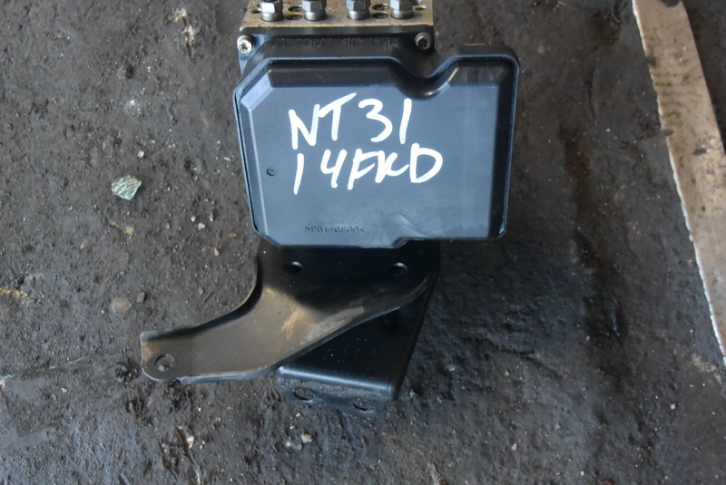 Блок АБС Nissan X-Trail NT31