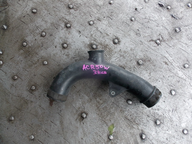 Воздухозаборник Toyota Estima
