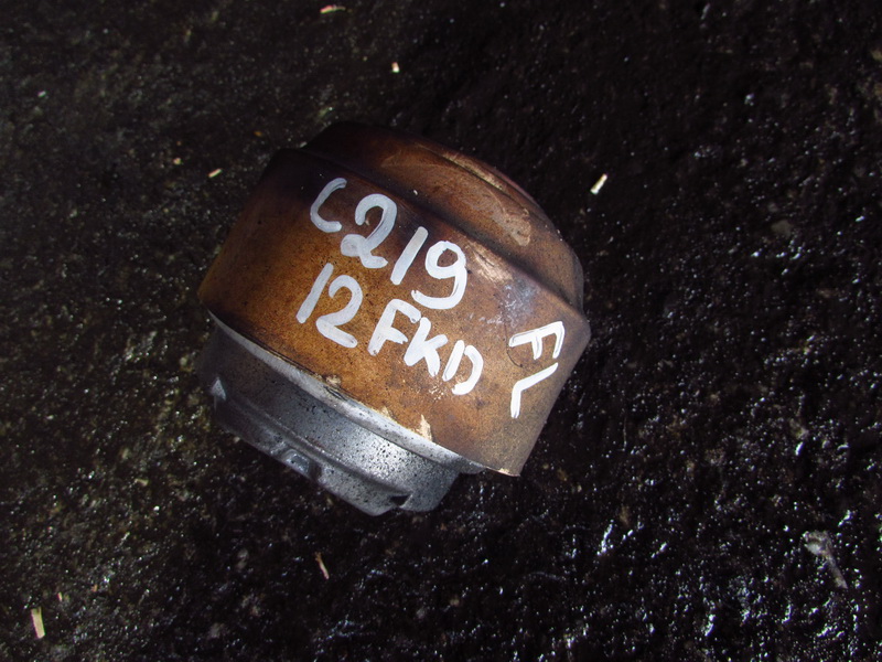 Подушка двигателя Mercedes-benz Cls-class