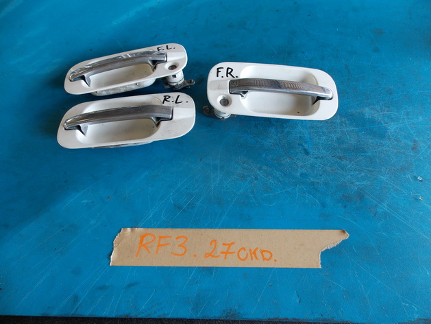 Ручка двери Honda Stepwgn RF3