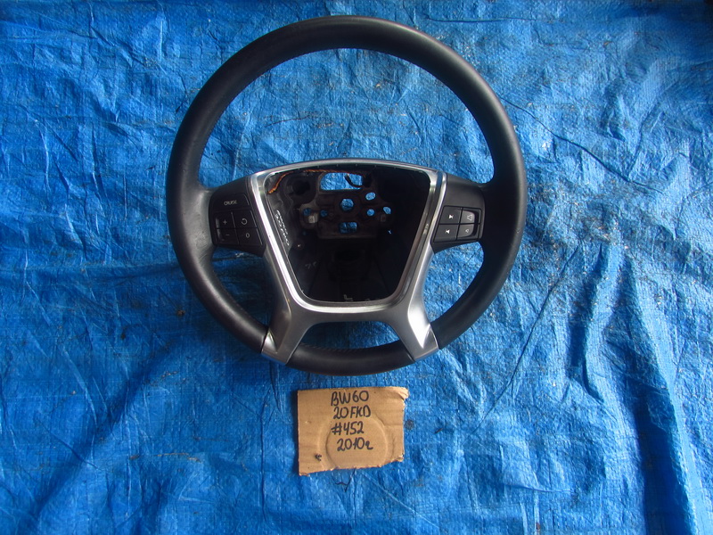 Руль Volvo V70 BW60