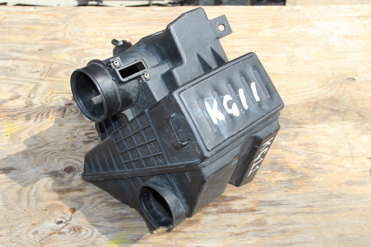 Корпус воздушного фильтра Nissan Bluebird Sylphy