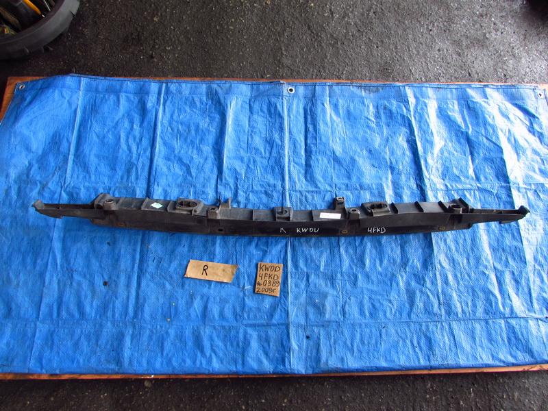 Крепление бампера Renaut Kangoo KW0D