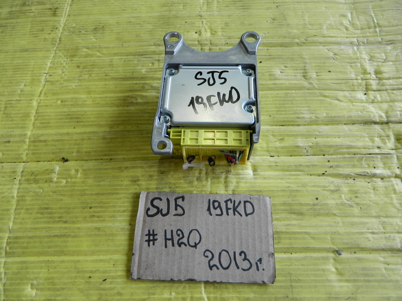 Блок SRS Subaru Forester SJ5