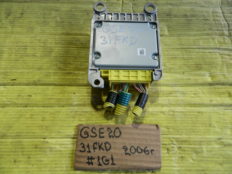 Блок SRS Lexus Is250 GSE20
