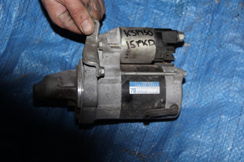 Стартер Toyota Vitz KSP130