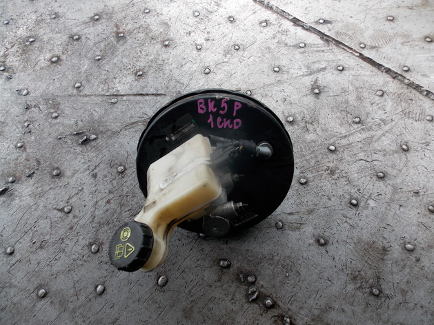 Главный тормозной цилиндр Mazda Axela