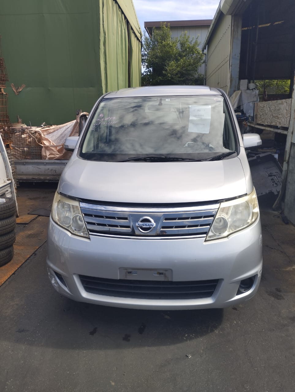 Nissan Serena C25