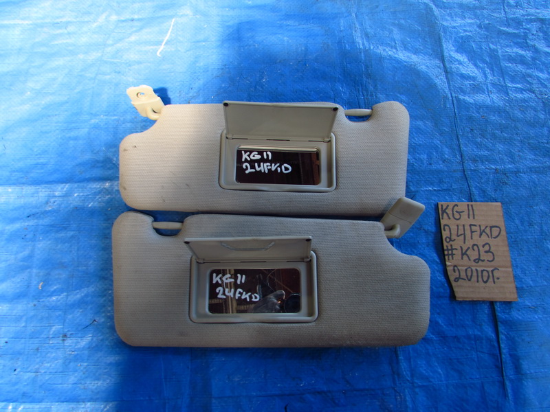 Козырек солнцезащитный Nissan Bluebird Sylphy