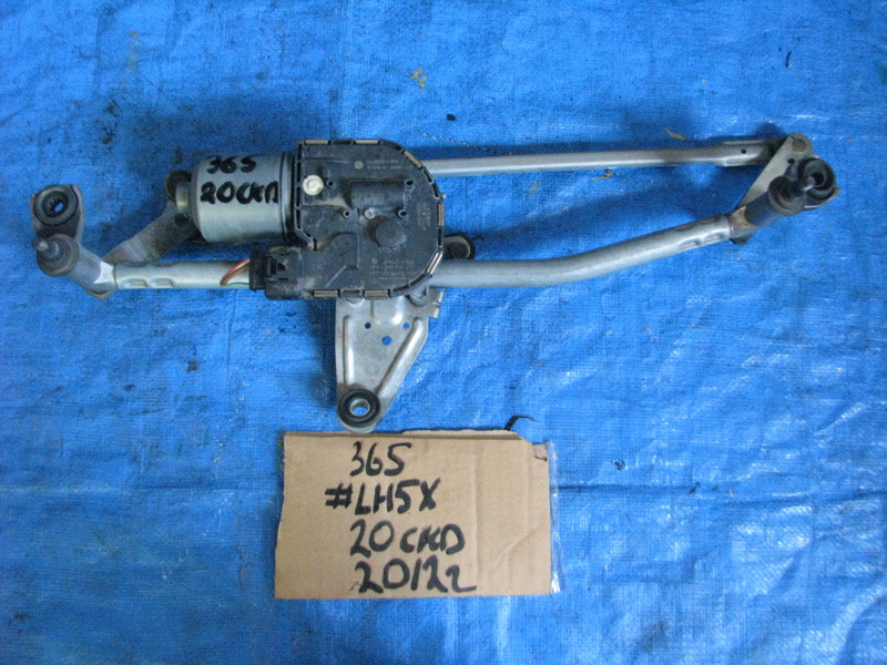 Трапеция дворников Volkswagen Passat