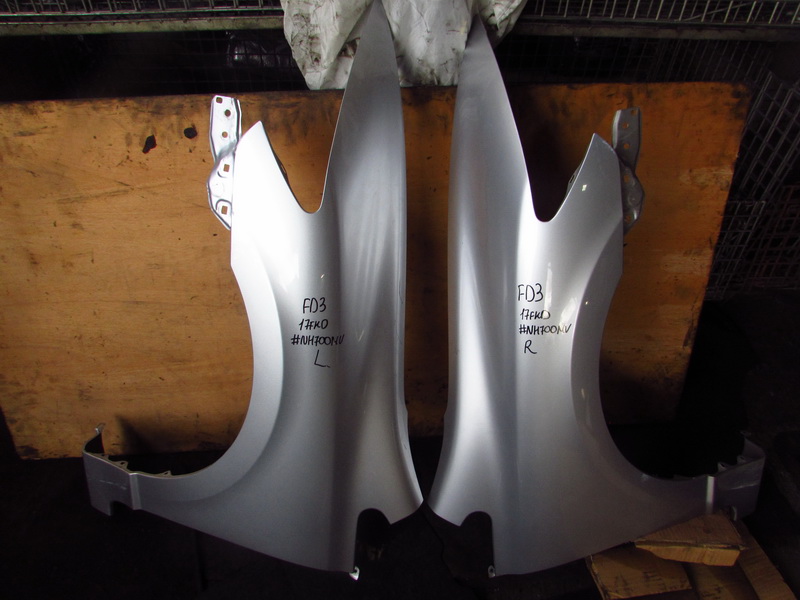 Крыло Honda Civic