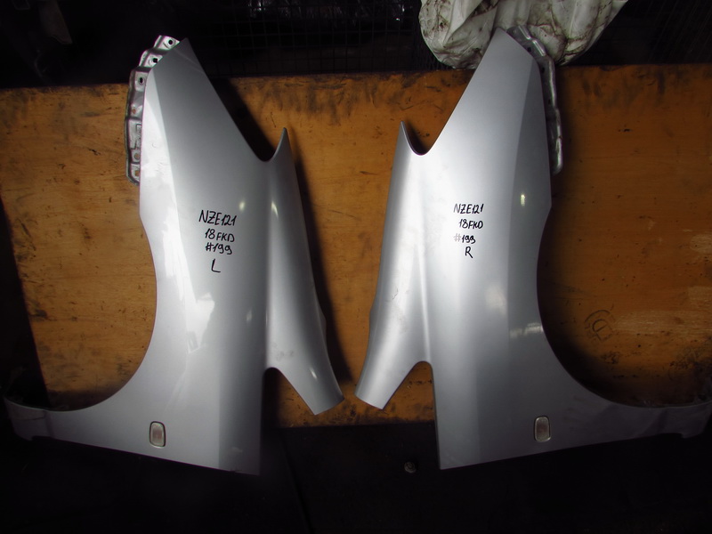 Крыло Toyota Corolla Spacio