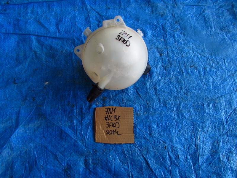 Бачок расширительный Volkswagen Sharan