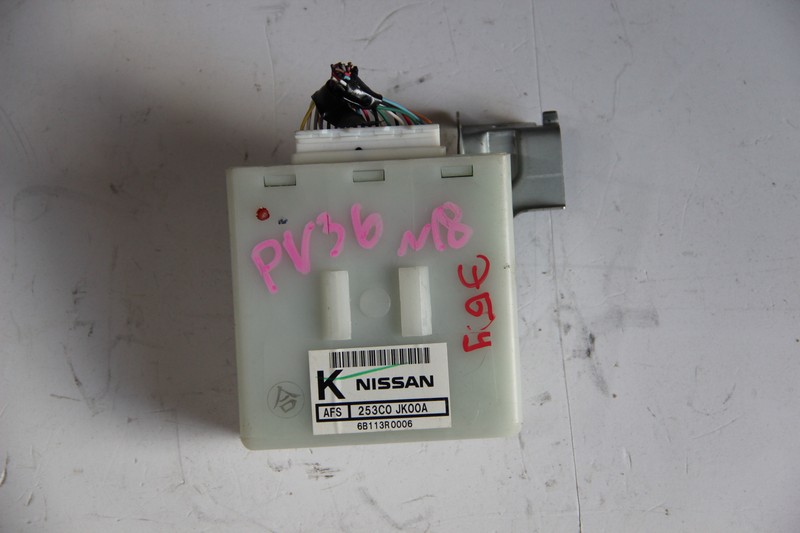 Блок управления подрулевых переключателей Nissan Skyline PV36