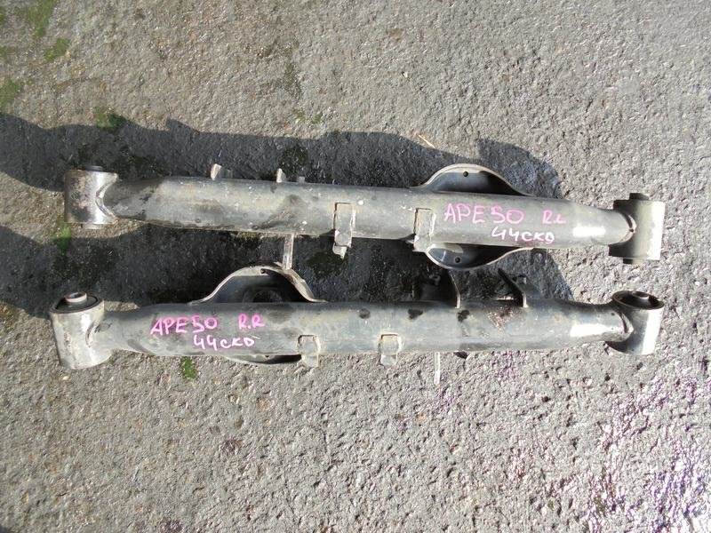 Рычаг Nissan Elgrand APE50