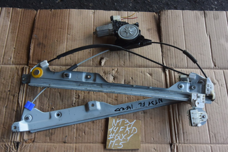 Стеклоподъемник Nissan X-Trail