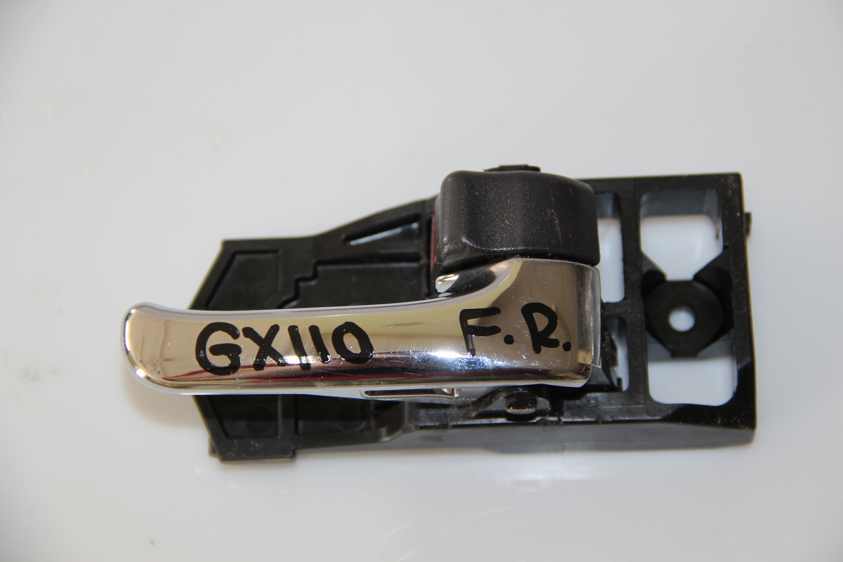 Ручка двери внутренняя Toyota Mark II GX110