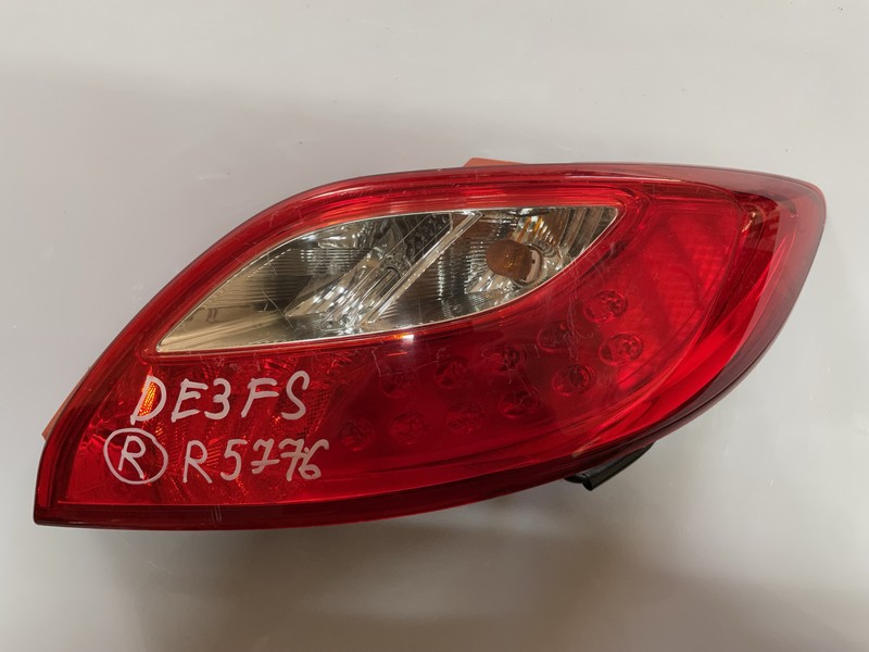 Стоп-сигнал Mazda Demio DE3FS
