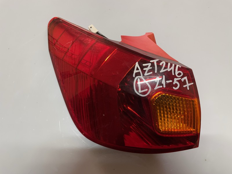 Стоп-сигнал Toyota Caldina AZT246