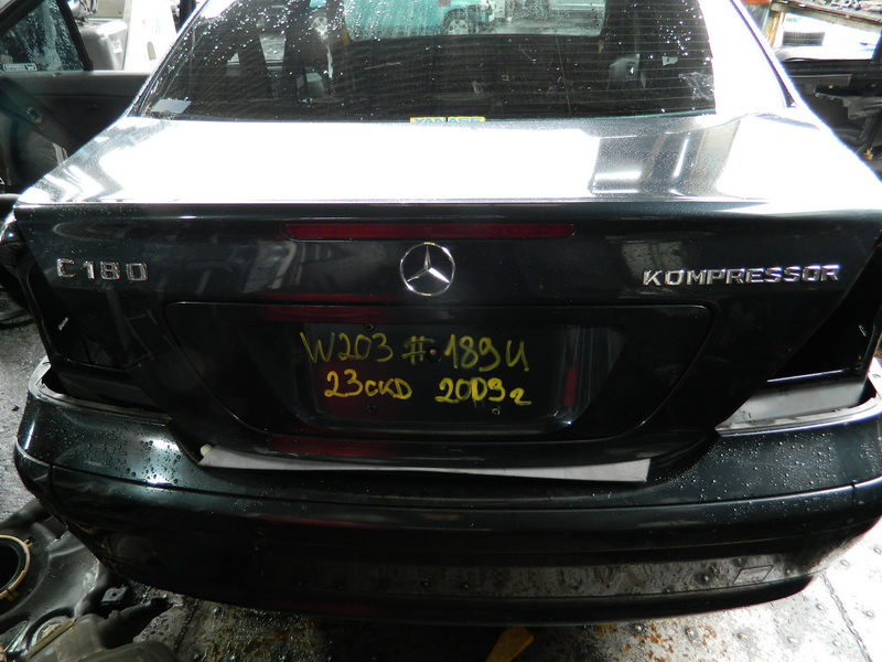 Крышка багажника Mercedes-benz C-class