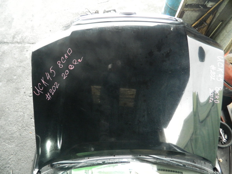 Капот Toyota Sequoia