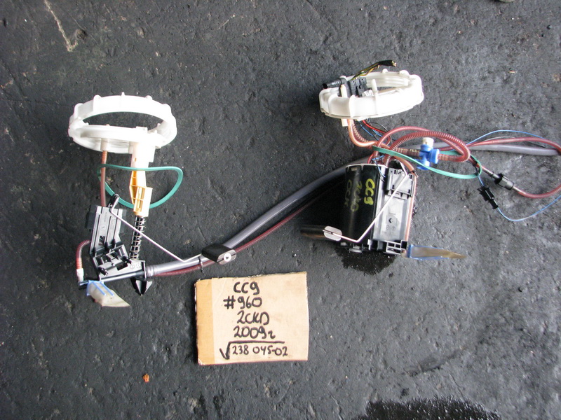 Топливный насос Jaguar Xf CC9